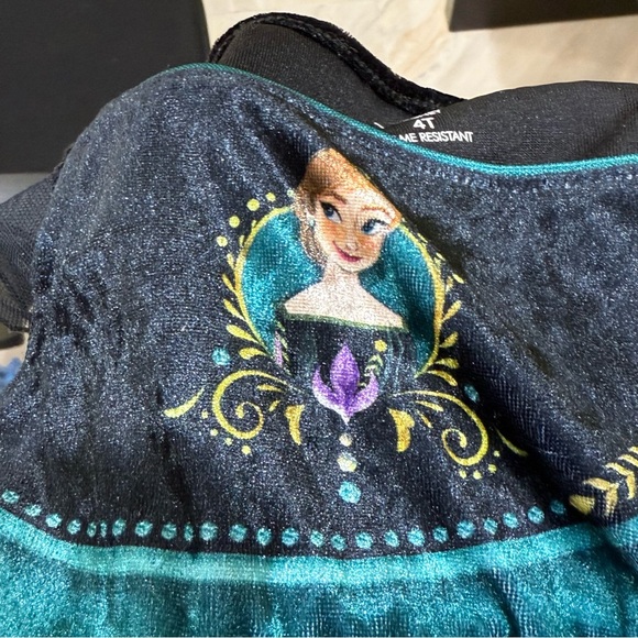 Disney Frozen II Anna Dress Toddler Girls 4T Teal Princess Costume Excellent - Picture 8 of 8